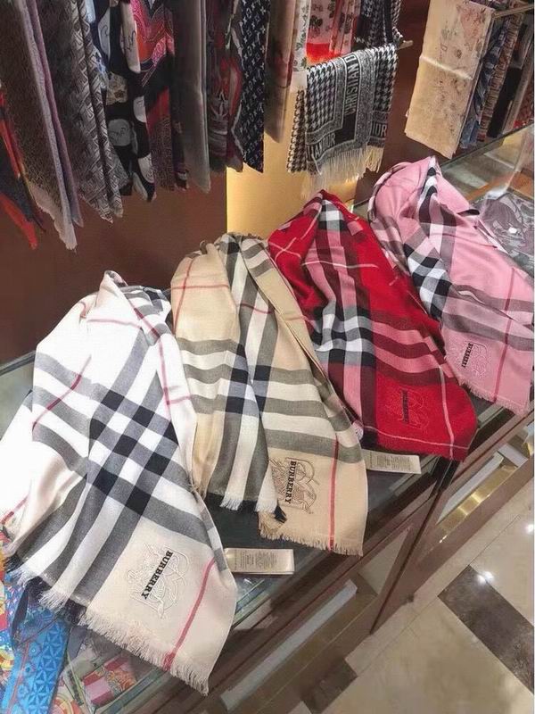 Burberry Scarf 70X200cm  E121256